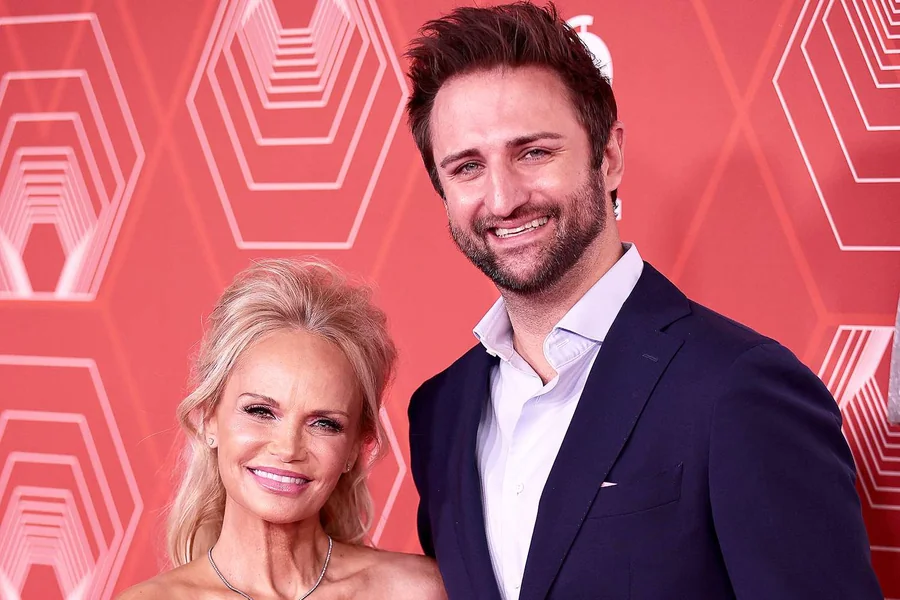 Kristin Chenoweth Husband Age